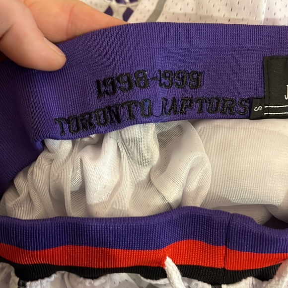 Just Don NBA Toronto Raptors Shorts, size Small - Picture 3 of 9